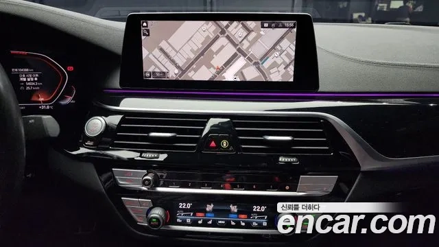 BMW 5 Series (G30) 2019 Белый из Кореи, фото 5