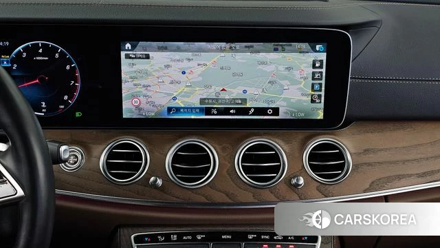 Mercedes-Benz E-Class W213 2023 Черный из Кореи, фото 5