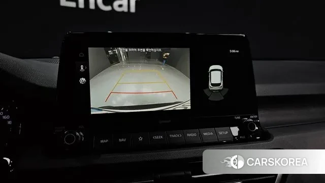 Kia Seltos 2022 Белый из Кореи, фото 5