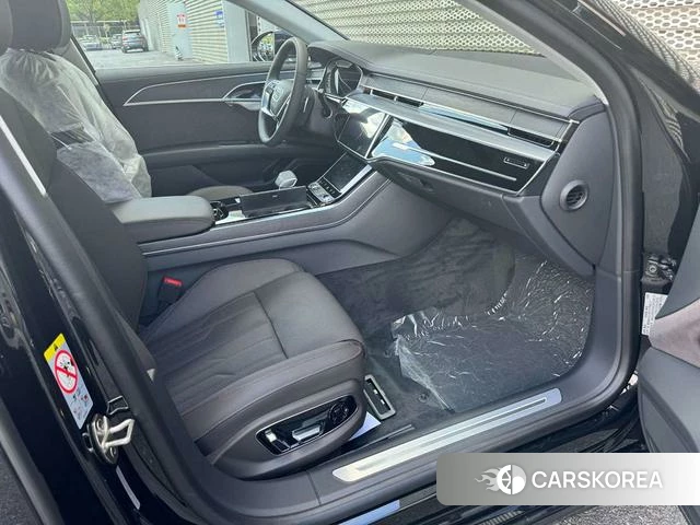 Audi A8 2025 Черный из Китая, фото 5