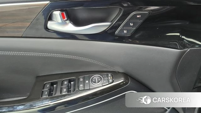 Kia Come New K7 2019 Серый из Кореи, фото 5