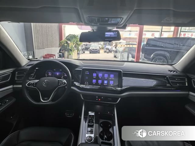 Volkswagen Tourang 2022 Черный из Китая, фото 5