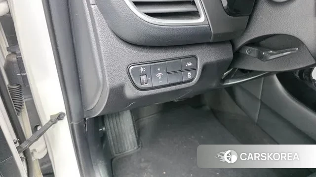 Kia Seltos 2022 Белый из Кореи, фото 5