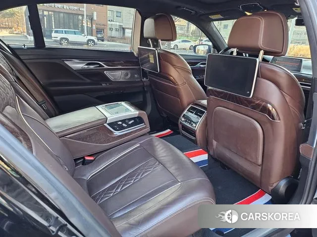 BMW 7 Series (G11) 2018 Черный из Кореи, фото 5