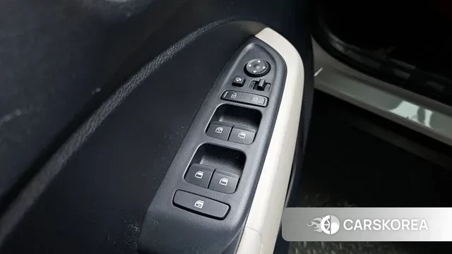 Hyundai Venue 2020 Белый из Кореи, фото 5