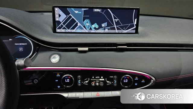 Genesis GV70 2021 Черный из Кореи, фото 5