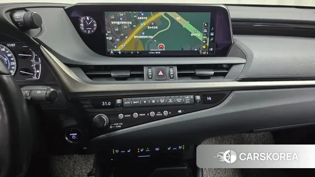 Lexus ES300h 7th generation 2020 Серый из Кореи, фото 5