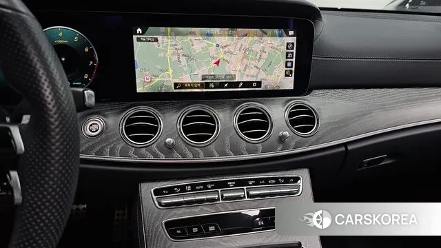 Mercedes-Benz E-Class W213 2021 Белый из Кореи, фото 5