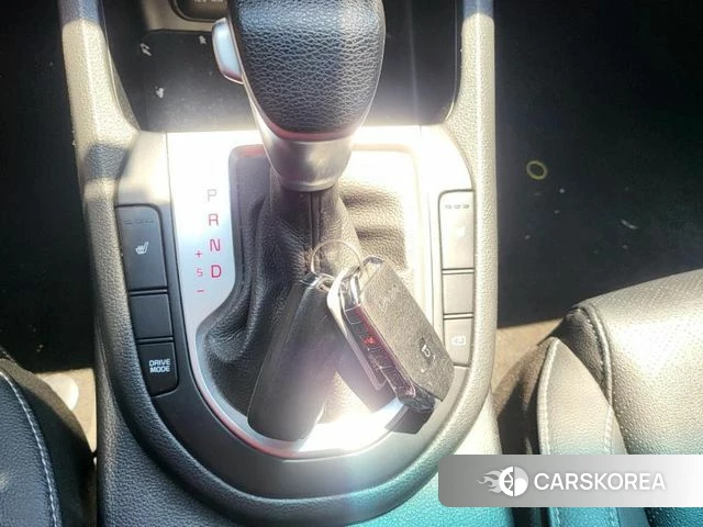 Kia The New K3 2nd generation 2021 Белый из Кореи, фото 5