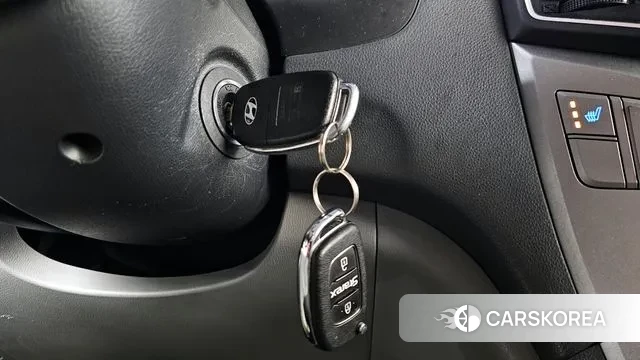 Hyundai The New Grand Starex 2019 Белый из Кореи, фото 5