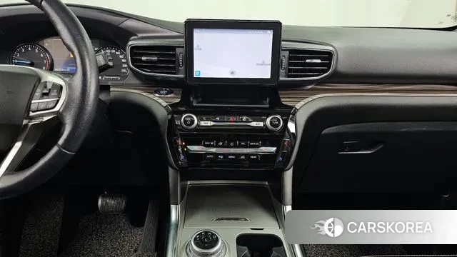 Ford Explorer 6th Generation 2021 Белый из Кореи, фото 5