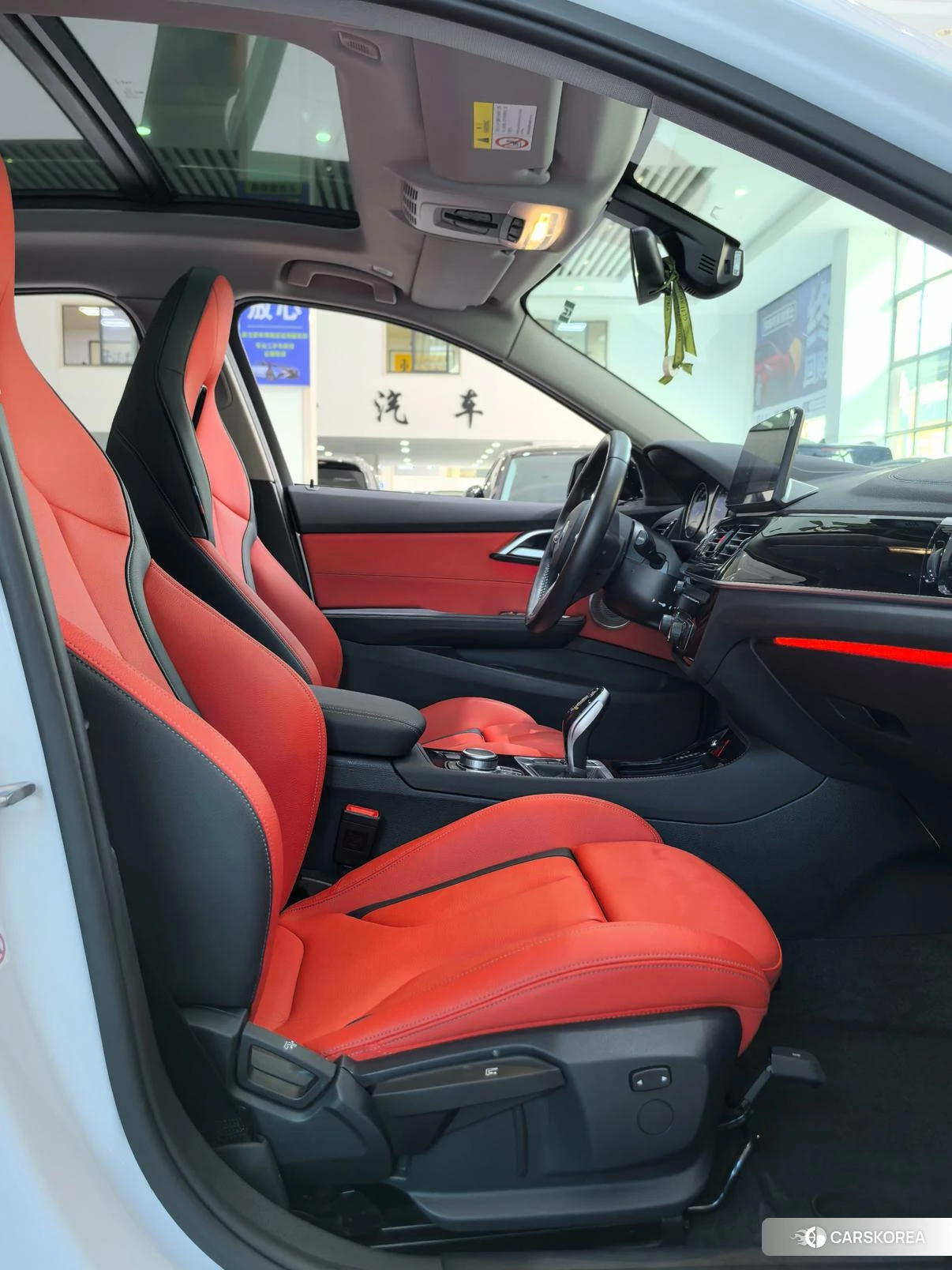 BMW 1 series 2021 Белый из Китая, фото 5