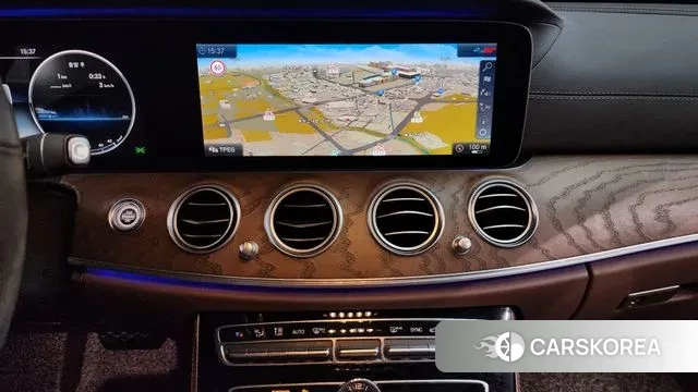 Mercedes-Benz E-Class W213 2020 Белый из Кореи, фото 5