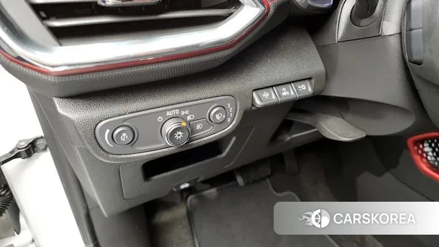 Chevrolet (GM Daewoo) Trailblazer 2022 Белый из Кореи, фото 5