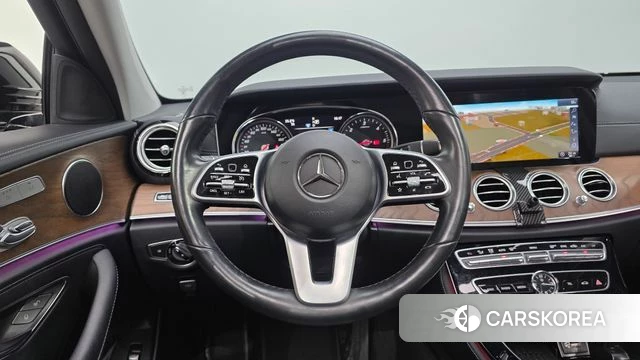 Mercedes-Benz E-Class W213 2019 Черный из Кореи, фото 5