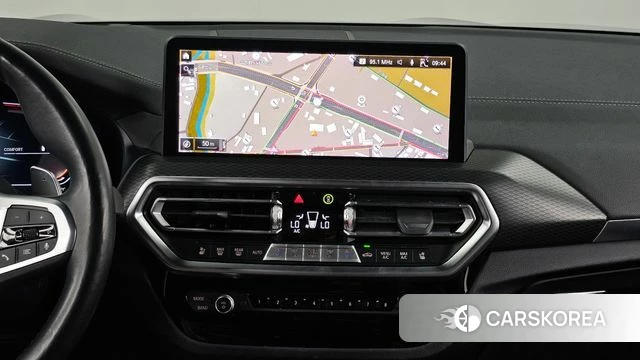 BMW X3 (G01) 2023 Черный из Кореи, фото 5