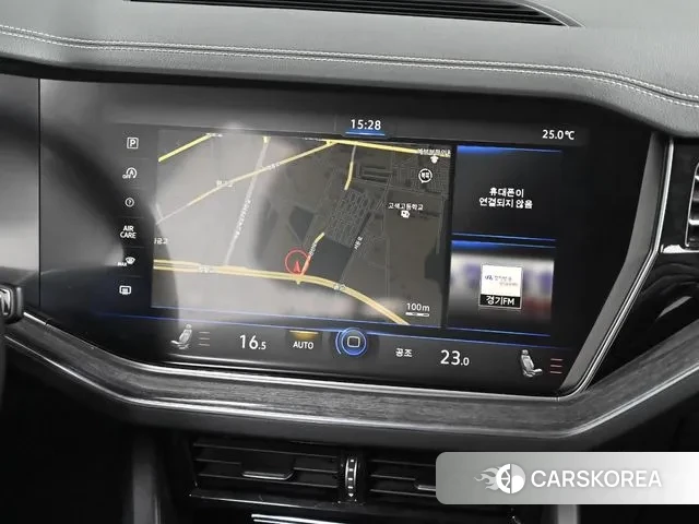 Volkswagen Touareg 3rd generation 2020 Черный из Кореи, фото 5