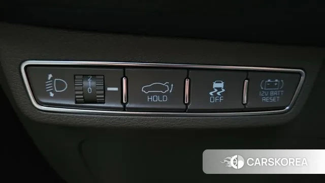 Kia K8 Hybrid 2023 Белый из Кореи, фото 5