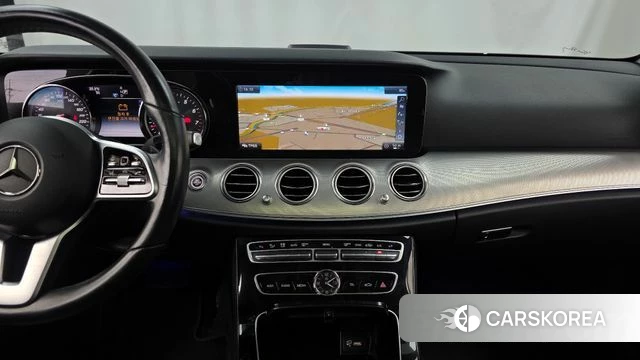 Mercedes-Benz E-Class W213 2019 Черный из Кореи, фото 5
