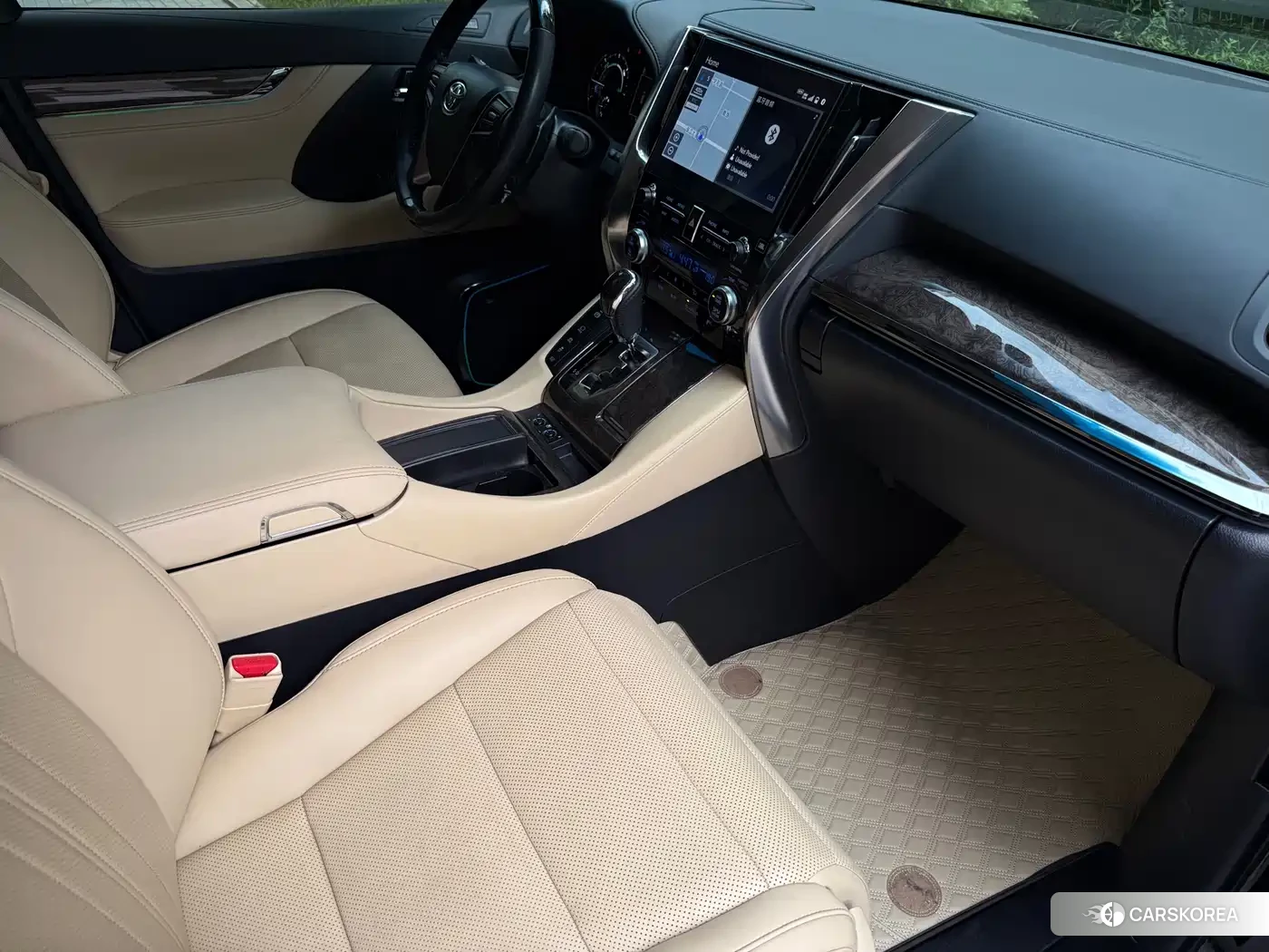Toyota Alphard 2023 Черный из Китая, фото 5