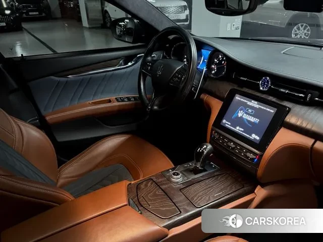 Maserati Quattroporte 2018 Синий из Кореи, фото 5