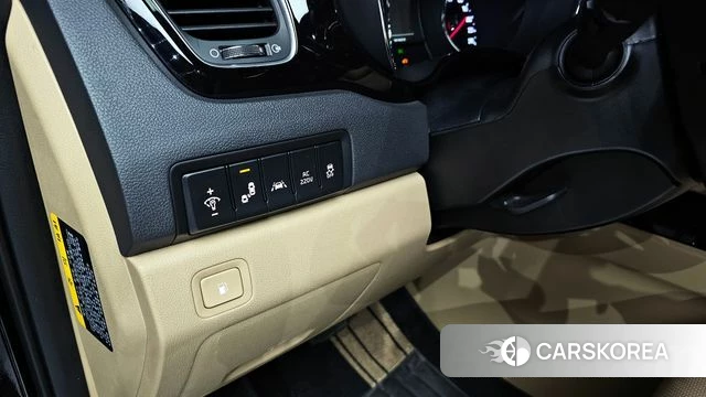 Kia The New Carnival 2018 Черный из Кореи, фото 5