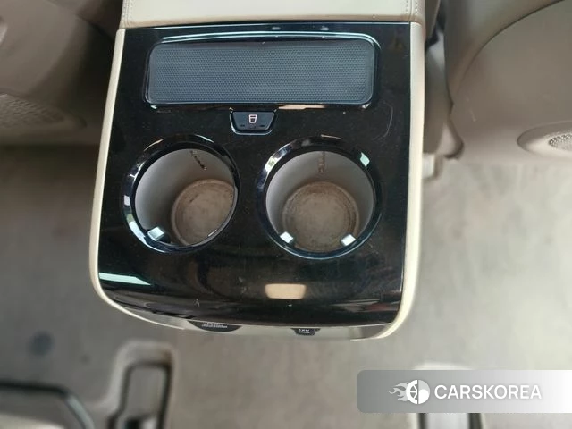 Kia The New Carnival 4th Generation 2024 Жемчужный цвет из Кореи, фото 5