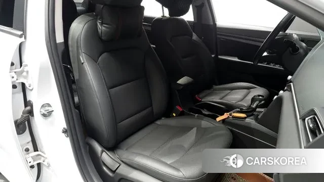 Hyundai The New Avante AD 2019 Белый из Кореи, фото 5