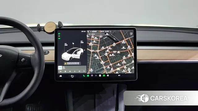 Tesla Model 3 2021 Белый из Кореи, фото 5