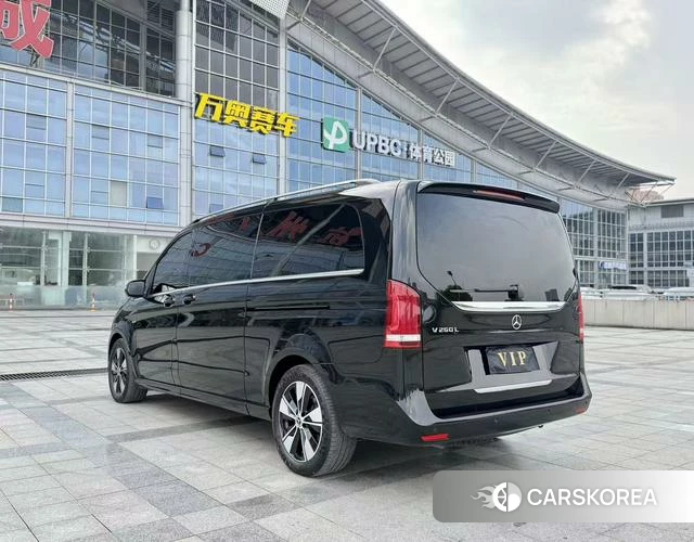 Mercedes-Benz V-class 2023 Черный из Китая, фото 5