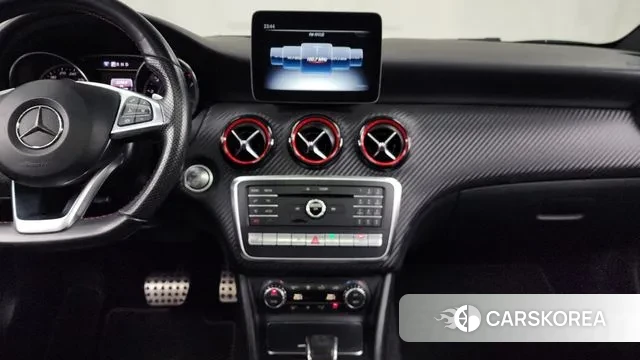 Mercedes-Benz A-Class W176 2018 Серый из Кореи, фото 5