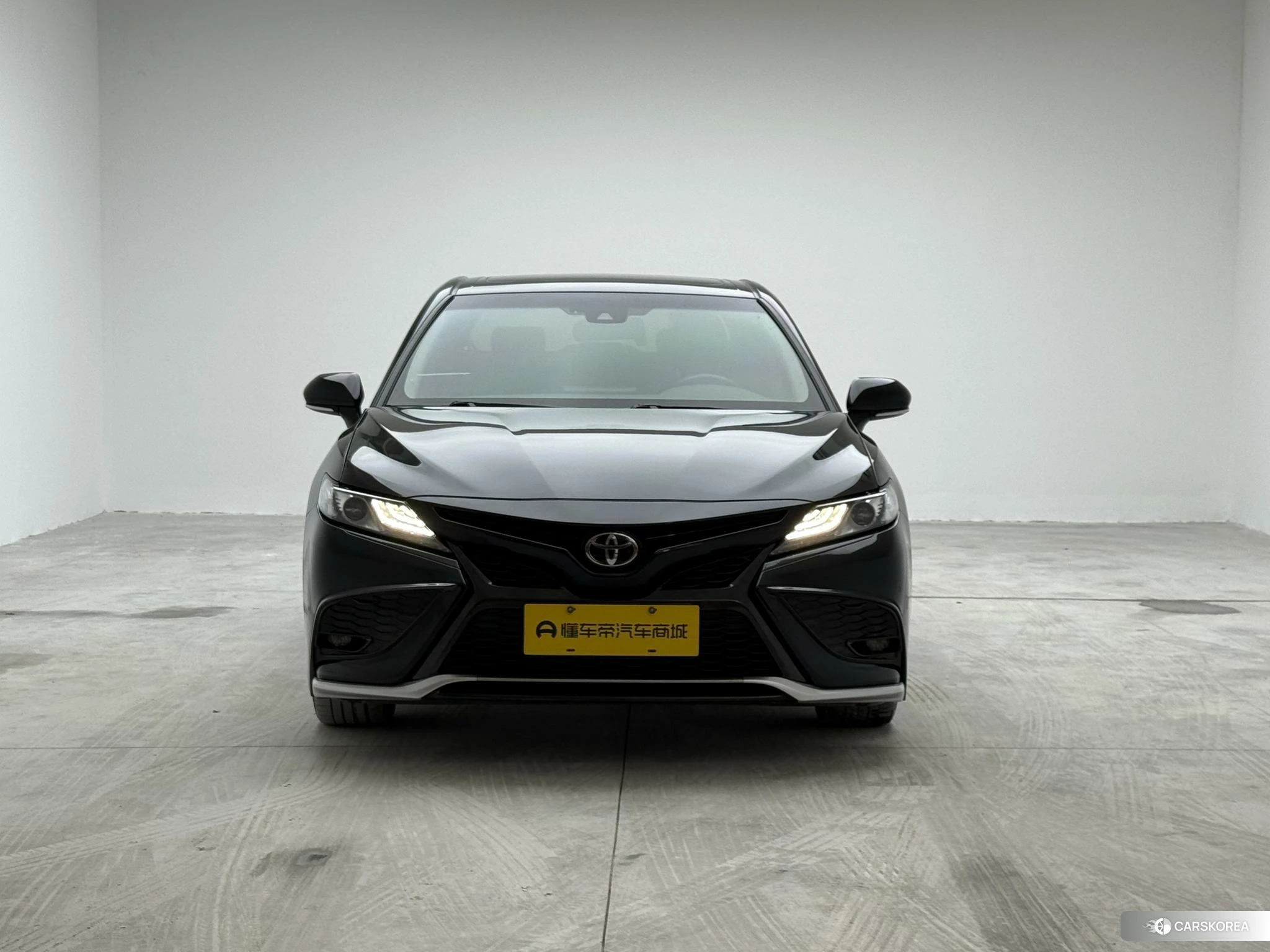 Toyota Camry 2021 Черный из Китая, фото 5