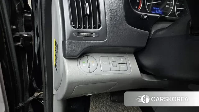 Hyundai The New Grand Starex 2018 Черный из Кореи, фото 5