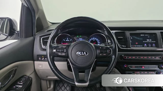 Kia The New Carnival 2019 Белый из Кореи, фото 5