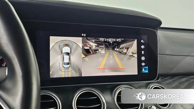 Mercedes-Benz E-Class W213 2022 Белый из Кореи, фото 5