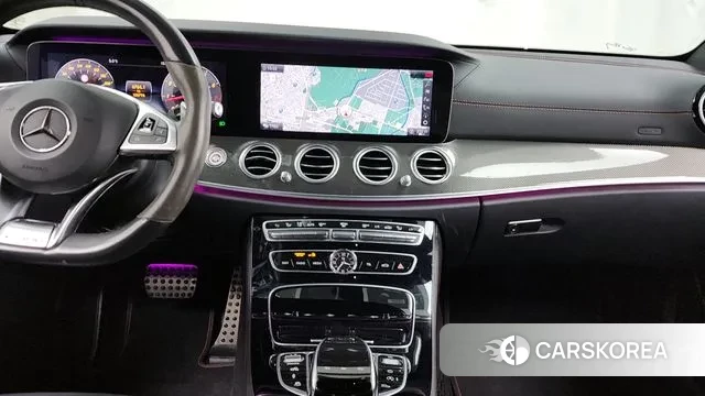 Mercedes-Benz E-Class W213 2018 Черный из Кореи, фото 5