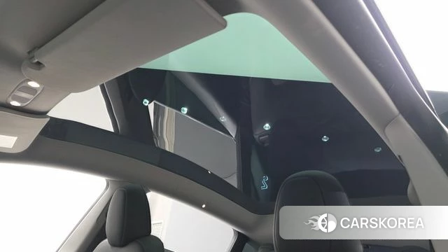Tesla Model Y 2023 Синий из Кореи, фото 5