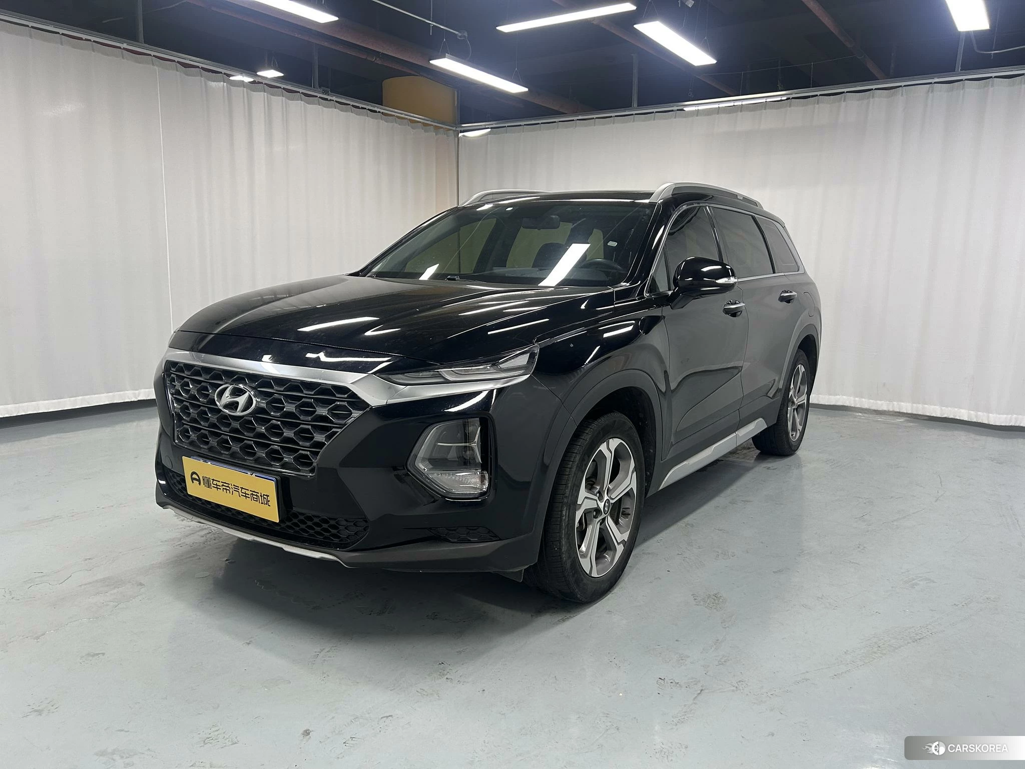Hyundai Santa Fe 2020 Черный из Китая, фото 5