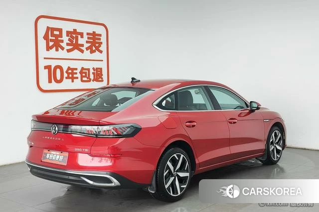 Volkswagen Lingdu 2024 Красный из Китая, фото 5