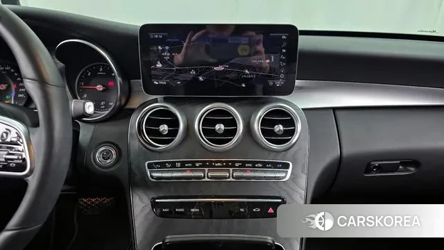 Mercedes-Benz C-Class W205 2019 Белый из Кореи, фото 5