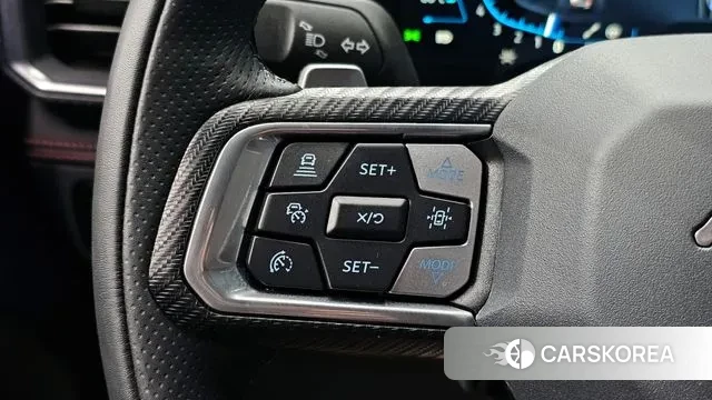 Ford Mustang 7th Generation 2024 Светло-серебряный цвет из Кореи, фото 5