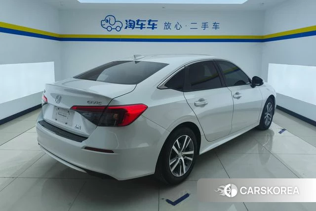 Honda Civic 2022 Белый из Китая, фото 5