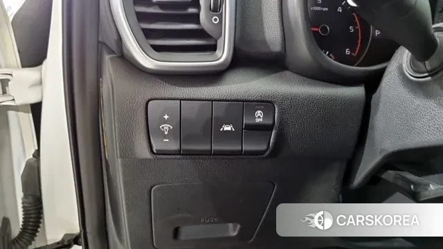 Kia Sportage The Bold 2019 Белый из Кореи, фото 5