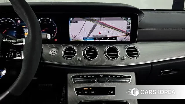 Mercedes-Benz E-Class W213 2022 Серый из Кореи, фото 5