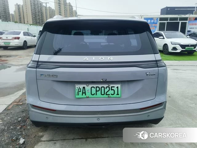 Aian AION Y 2025 Серебристо-серый из Китая, фото 5