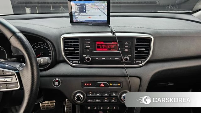 Kia Sportage The Bold 2021 Белый из Кореи, фото 5