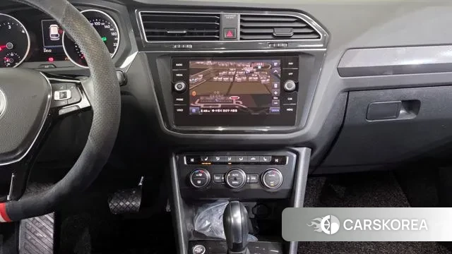 Volkswagen Tiguan second Generation 2020 Белый из Кореи, фото 5