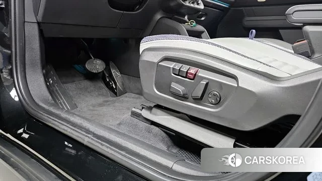 Mini Cooper S Countryman 3rd Generation 2025 Черный из Кореи, фото 5