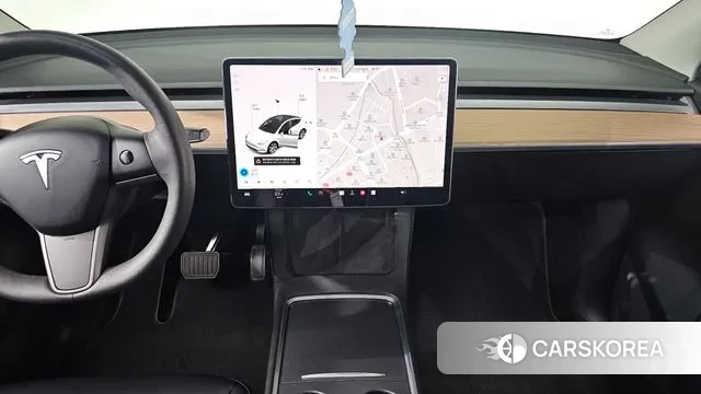 Tesla Model Y 2021 Белый из Кореи, фото 5