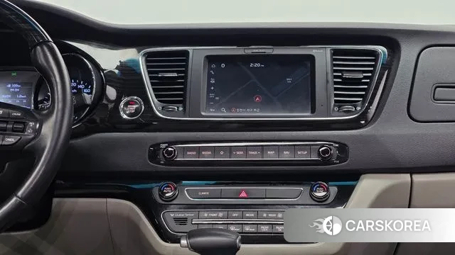 Kia The New Carnival 2019 Белый из Кореи, фото 5
